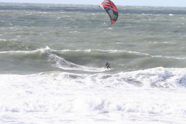 The Naish Park 9 rips it in the surf